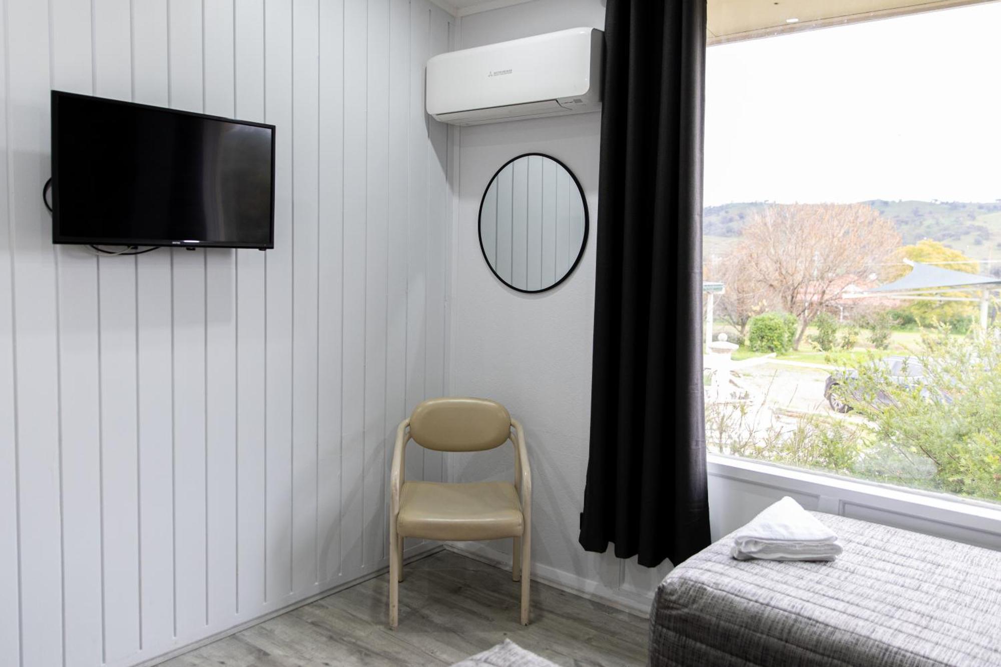 Garden Motor Inn Gundagai Dış mekan fotoğraf