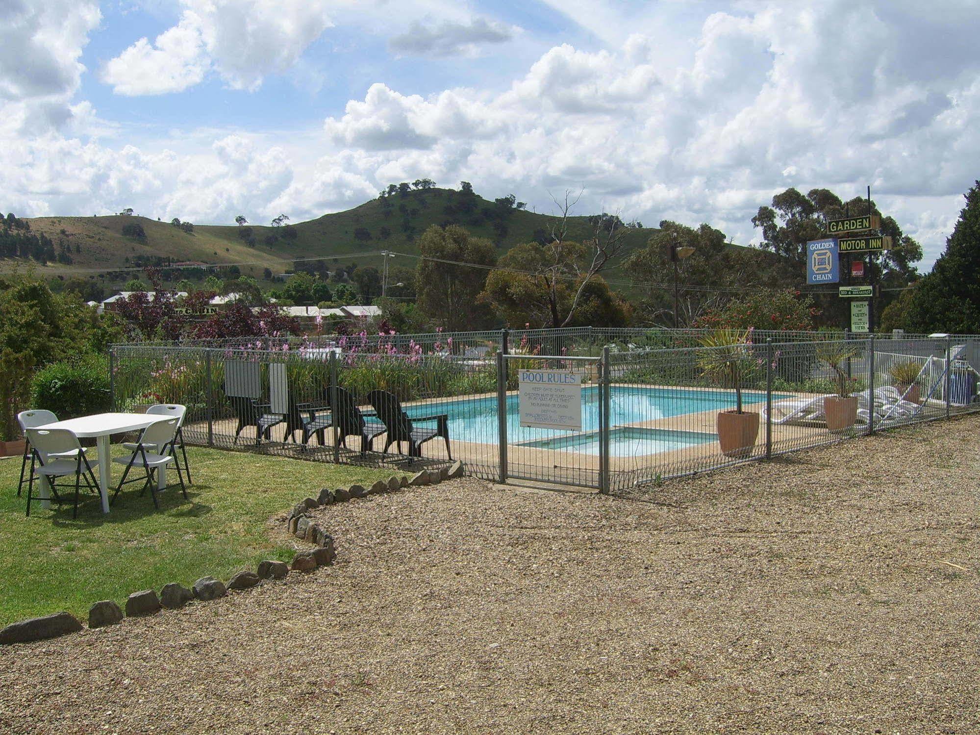 Garden Motor Inn Gundagai Dış mekan fotoğraf
